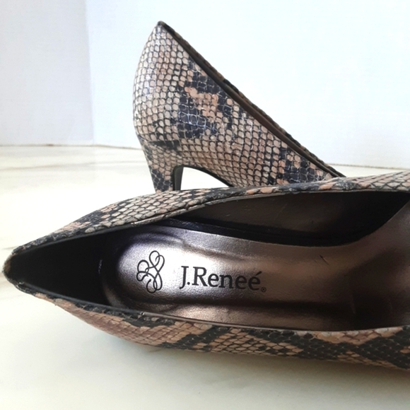 J. RENEE Frenzy Snakeskin Pumps Sz 8.5M - Picture 11 of 11